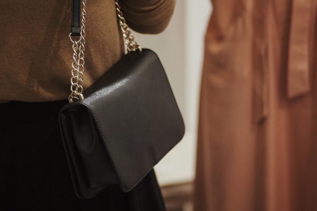 Leather bag